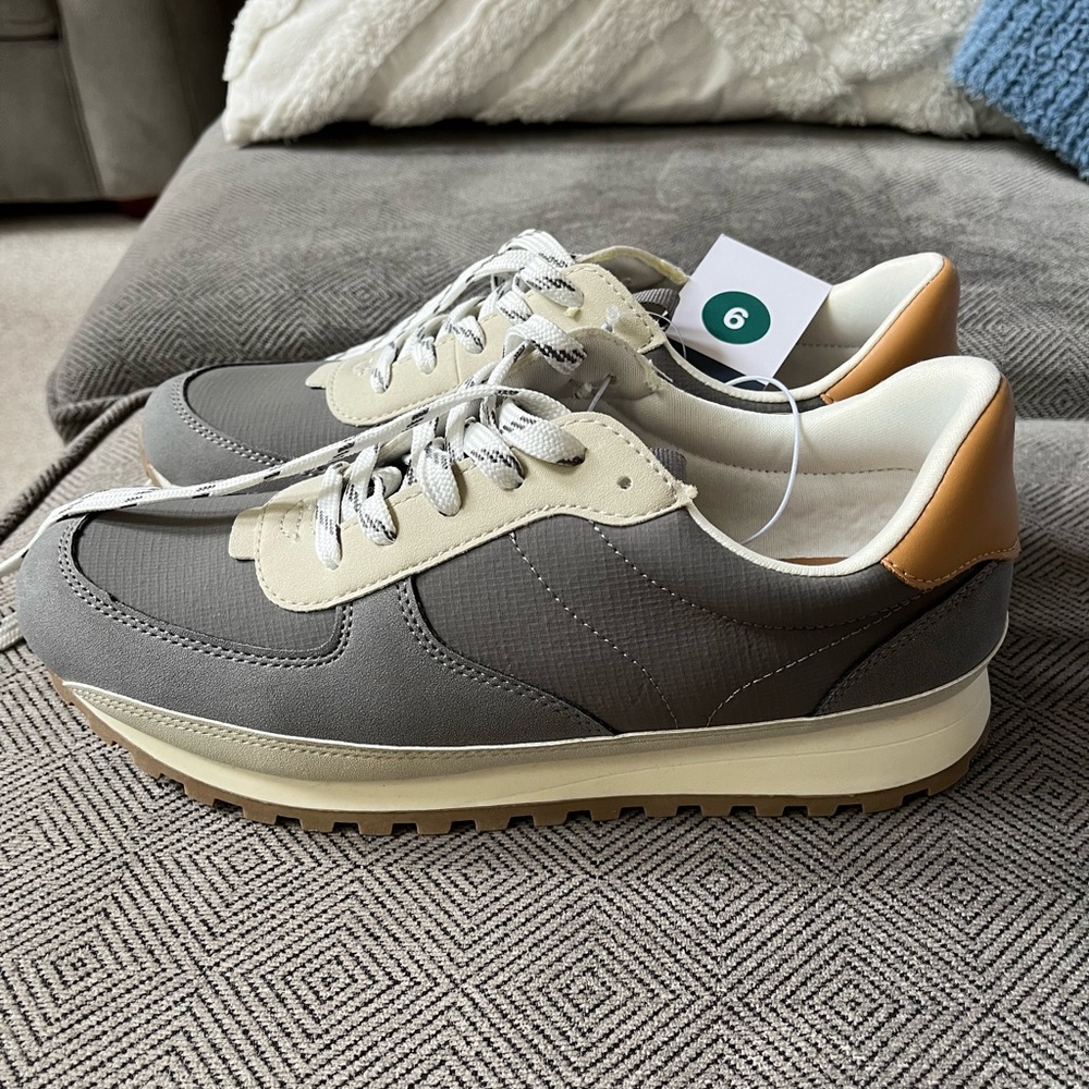 Target’s Universal Thread gray sneakers-NWT